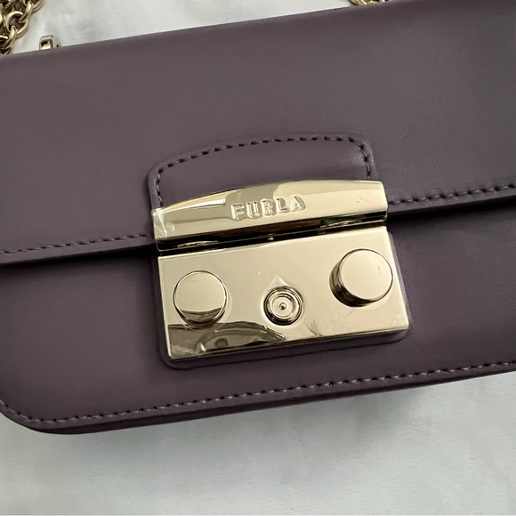 FURLA crossbody - Picture 2 of 9